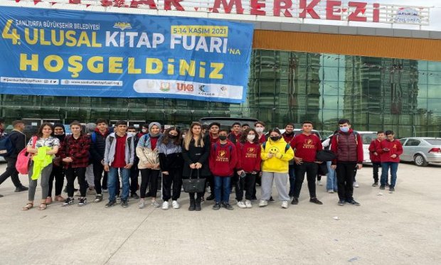 Yöntem Koleji Öğrencilerinden Seminere Yoğun İlgi